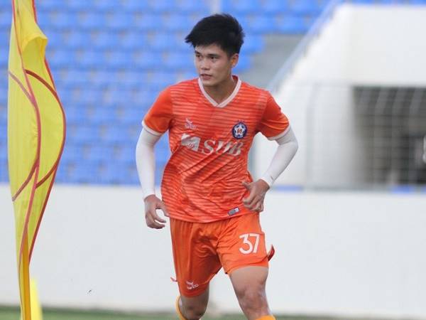 Chuyển nhượng V-League 13/11: Lục Xuân Hưng chia tay Thanh Hóa