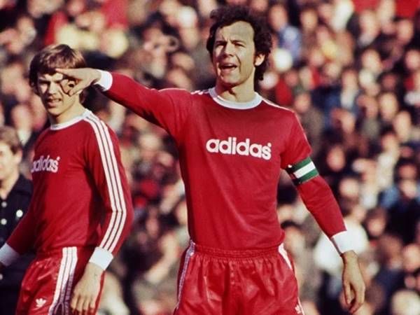 Beckenbauer là hậu vệ vĩ đại nhất nước Đức