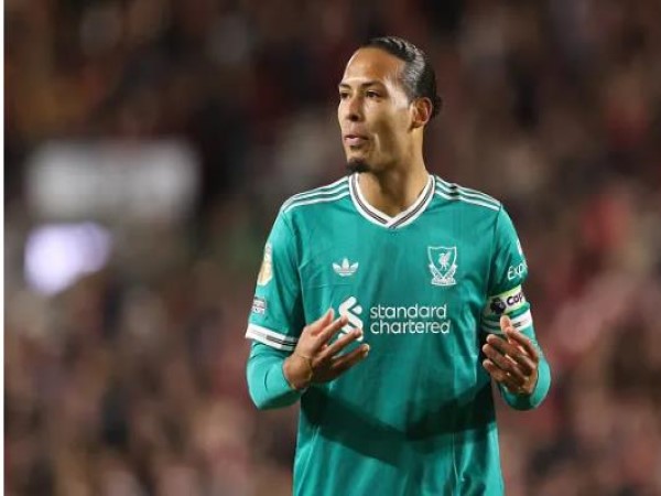 Virgil van Dijk tường thành của bóng đá Hà Lan