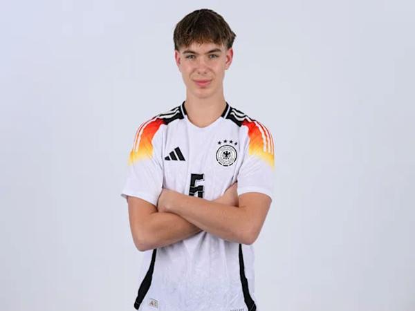 Chuyển nhượng Liverpool: Kế hoạch tranh Hertha Berlin với MU