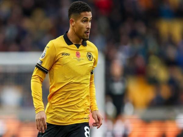 Chuyển nhượng MU: Qủy Đỏ chốt tân binh đầu tiên