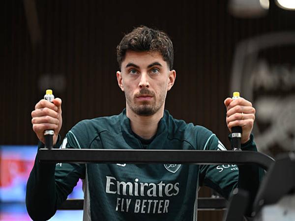 Carabao Cup – sân khấu thử nghiệm cho Arteta